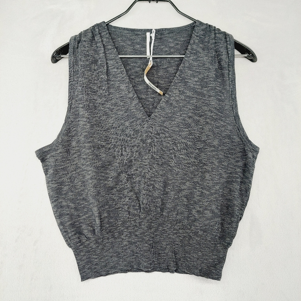 New Hello Nite Charcoal Knit V-Neck Tank Top P793
